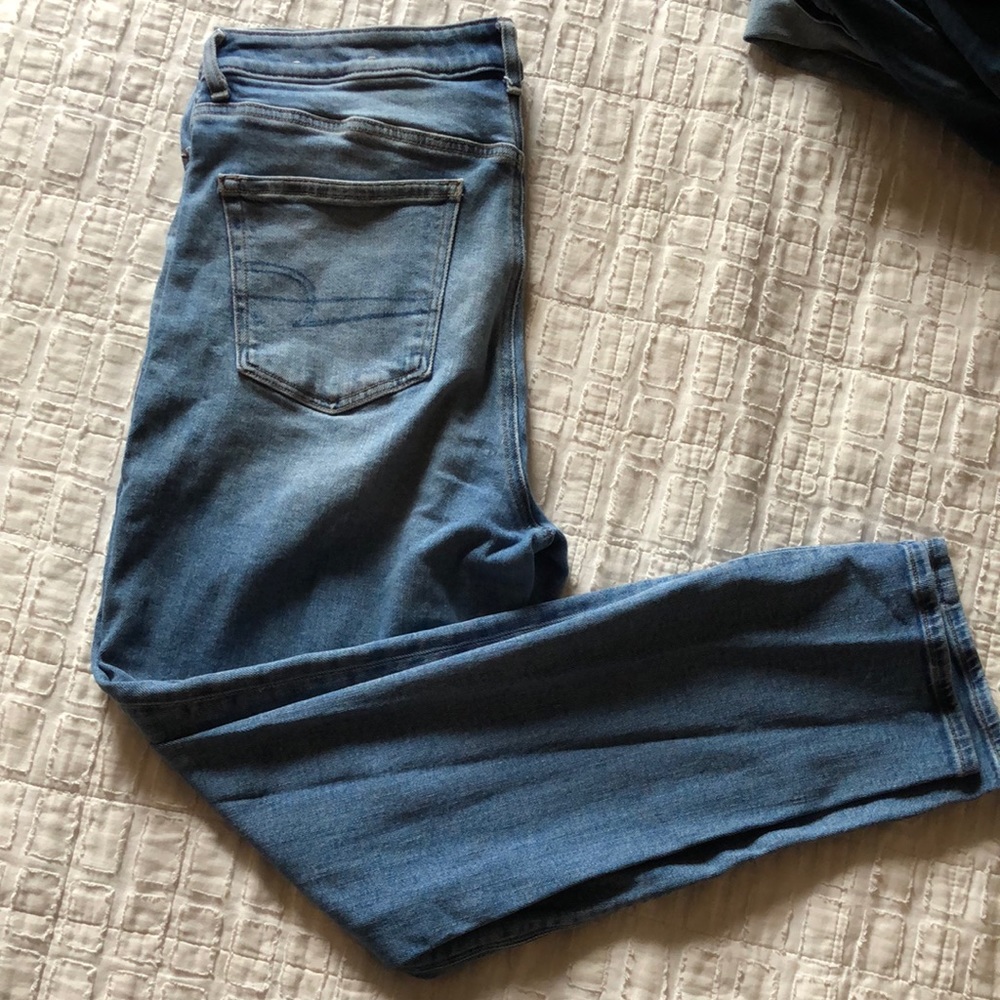 AE Mom Jean